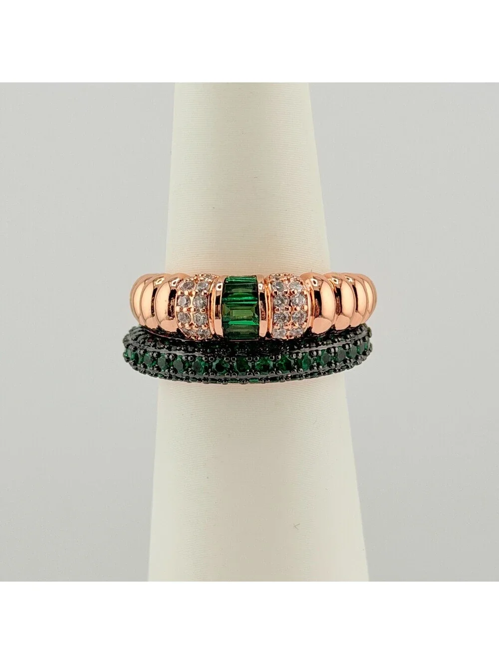 Bomb Party May 2pc Ring Size 10 “Evergreen” Lab Created Emerald on Rose Gold
